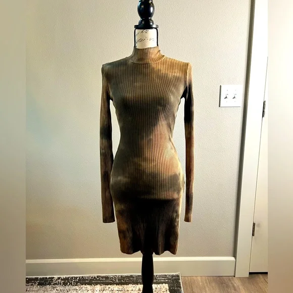 red dresses with corset Red main image 1